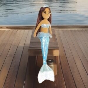 Aurora - Sea Sparkles‎ - Princess Sparkles - 18" Yesenia Enchanting Stuffed Doll